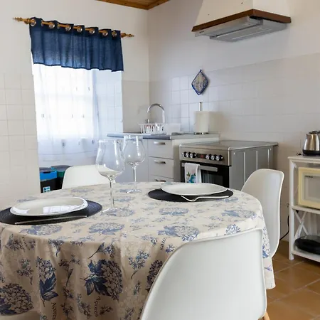 Hébergement de vacances Casa Do Furtadinho *